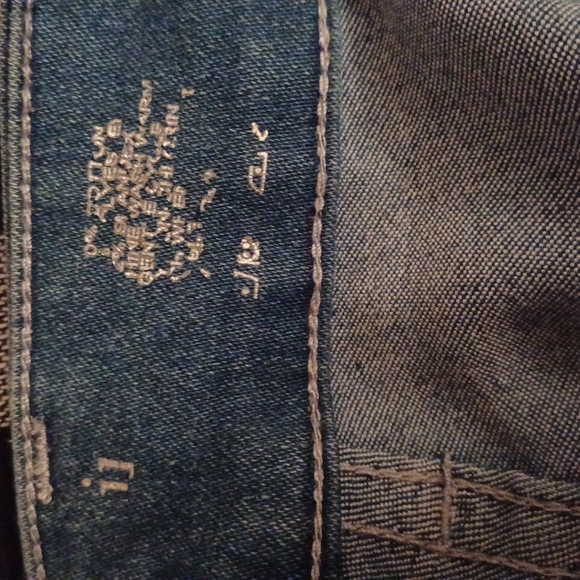 Cropped distressed Jeans - Picture 4 of 5
